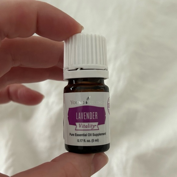 Young Living Lavender Vitality - 5 ml - Picture 3 of 3
